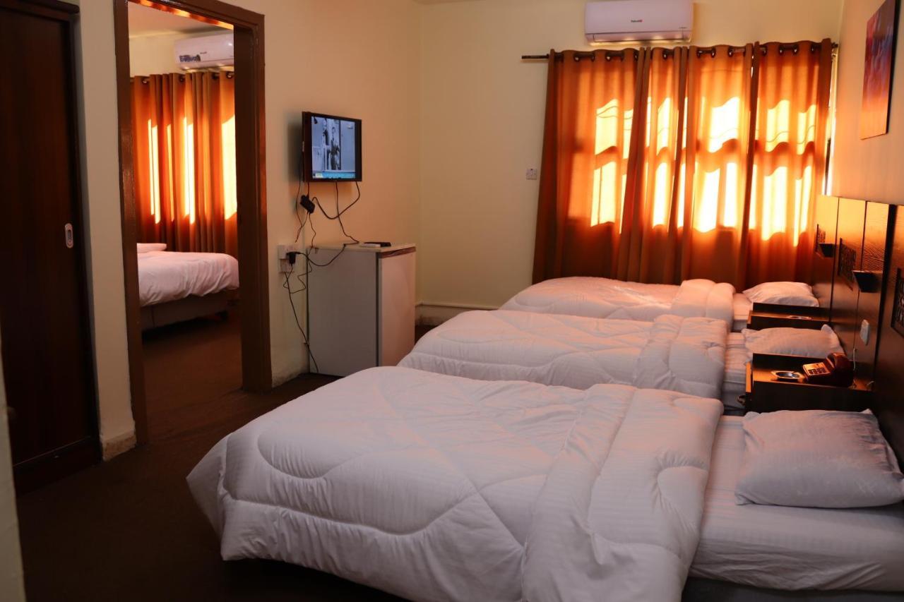 Eden Aqaba Hotel Ngoại thất bức ảnh